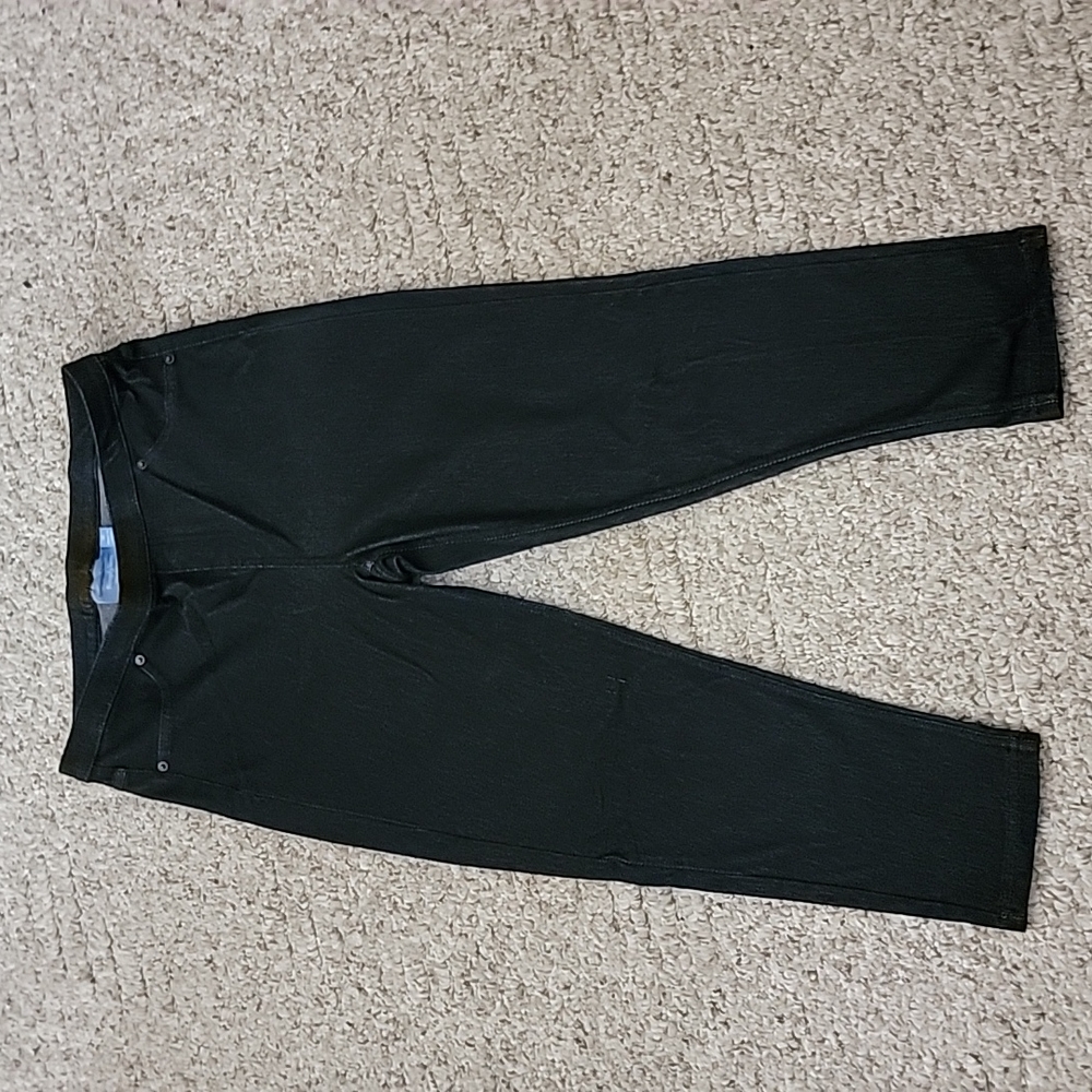 Simply Vera Vera Wang Knit Capri     Pull-on Jean Legging in Black